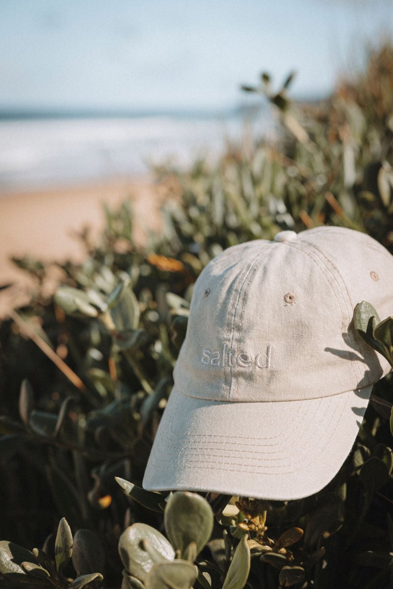 BEACH ESSENTIALS
